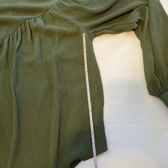 NWT RW&Co Long-sleeved blouse - Picture 6 of 13